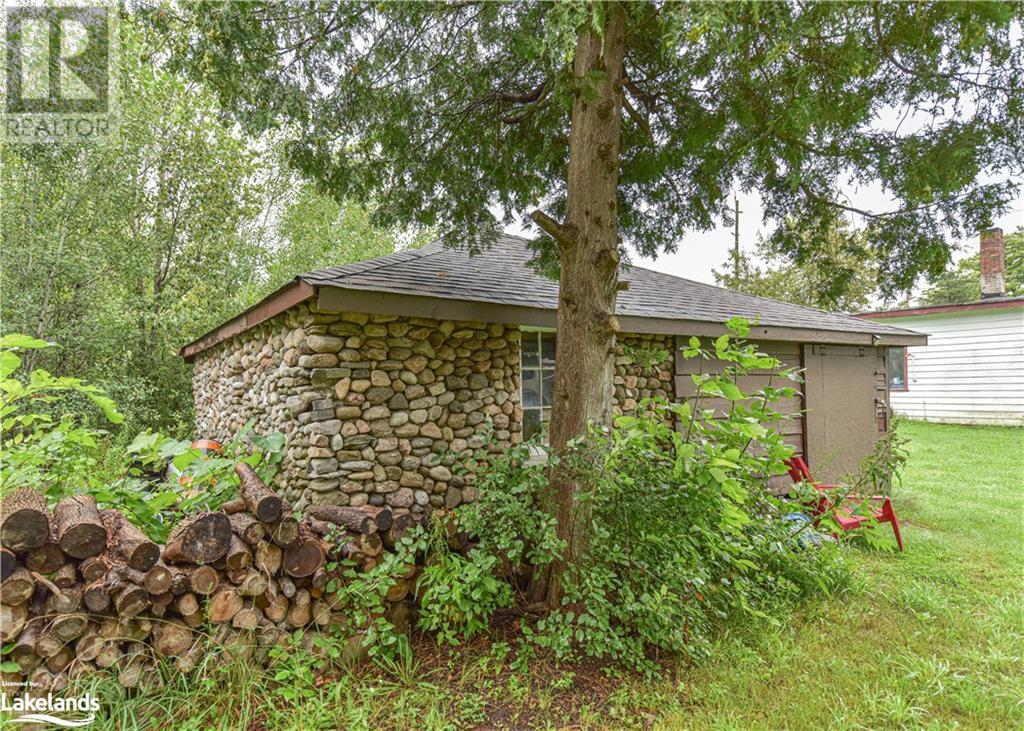 837 Memorial Avenue, Orillia, Ontario  L3V 0T7 - Photo 8 - 40468181