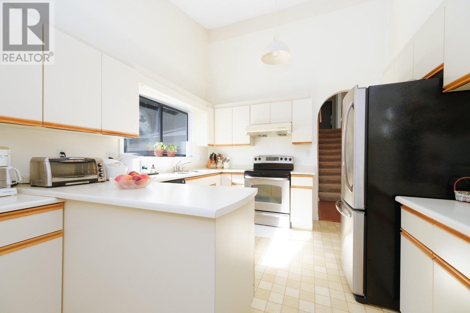 4631 Woodburn Place, West Vancouver, British Columbia  V7S 2W8 - Photo 8 - R2805833