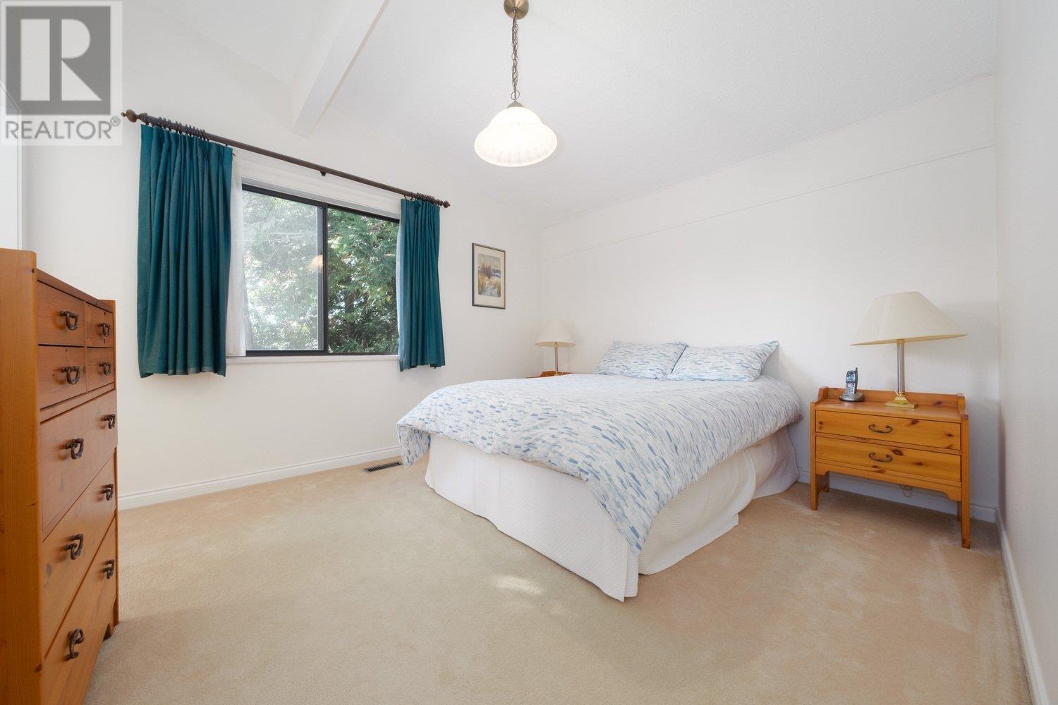 4631 Woodburn Place, West Vancouver, British Columbia  V7S 2W8 - Photo 13 - R2805833