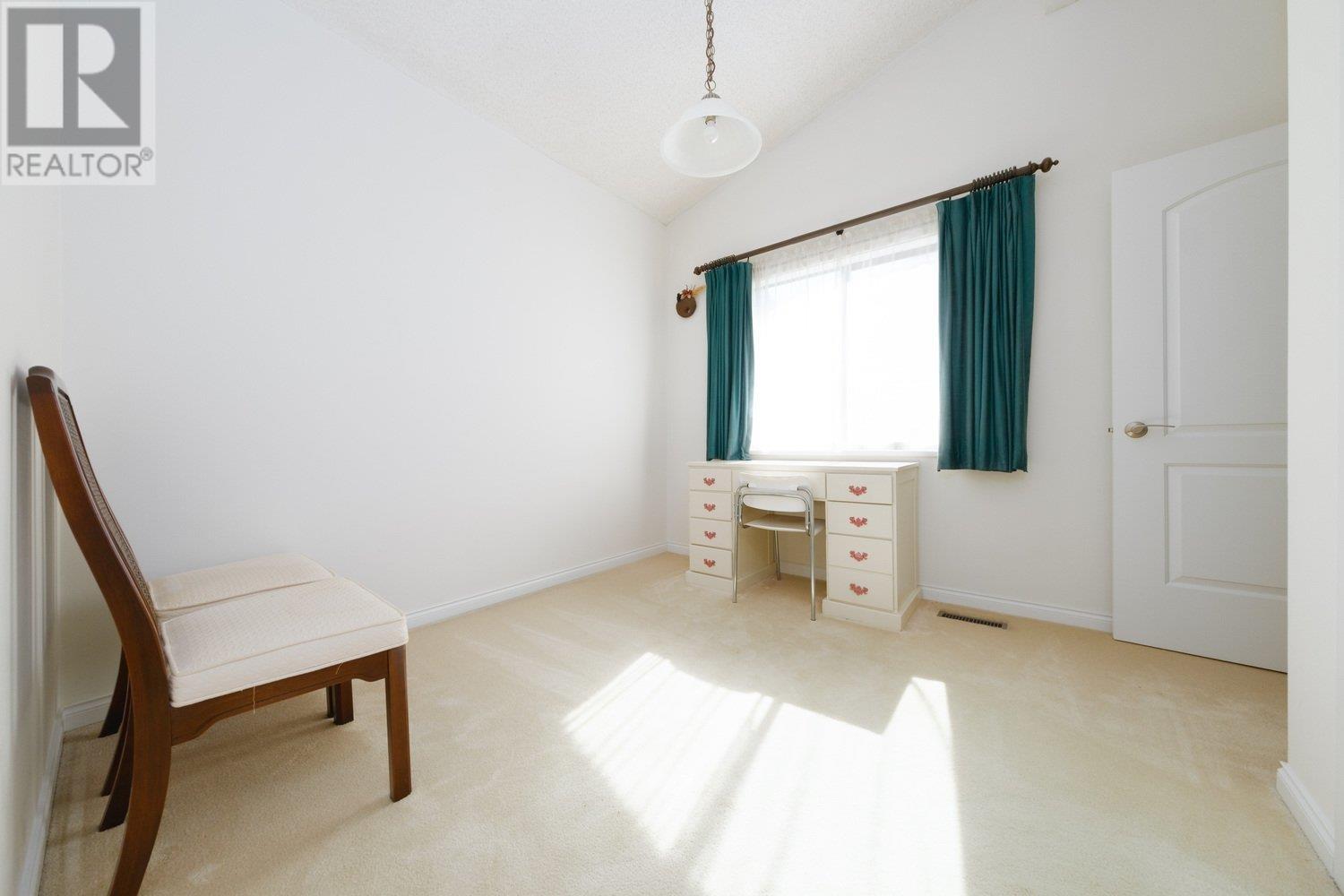 4631 Woodburn Place, West Vancouver, British Columbia  V7S 2W8 - Photo 14 - R2805833