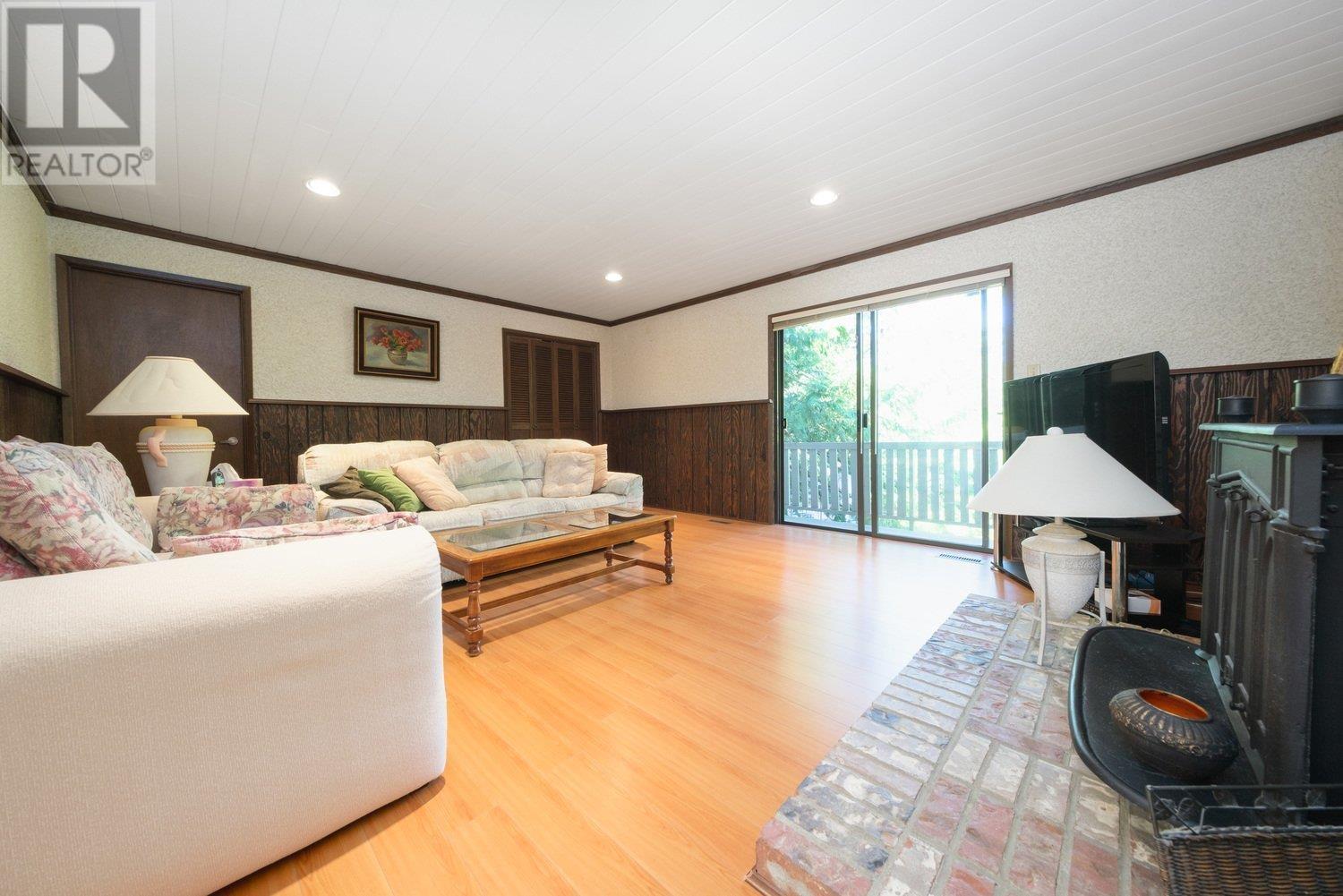 4631 Woodburn Place, West Vancouver, British Columbia  V7S 2W8 - Photo 22 - R2805833