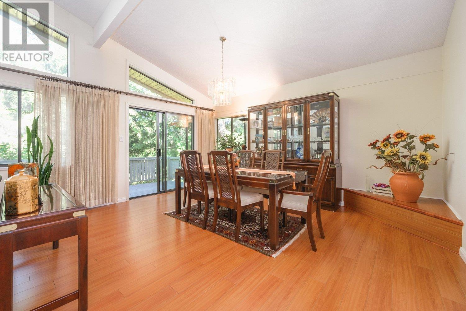 4631 Woodburn Place, West Vancouver, British Columbia  V7S 2W8 - Photo 6 - R2805833