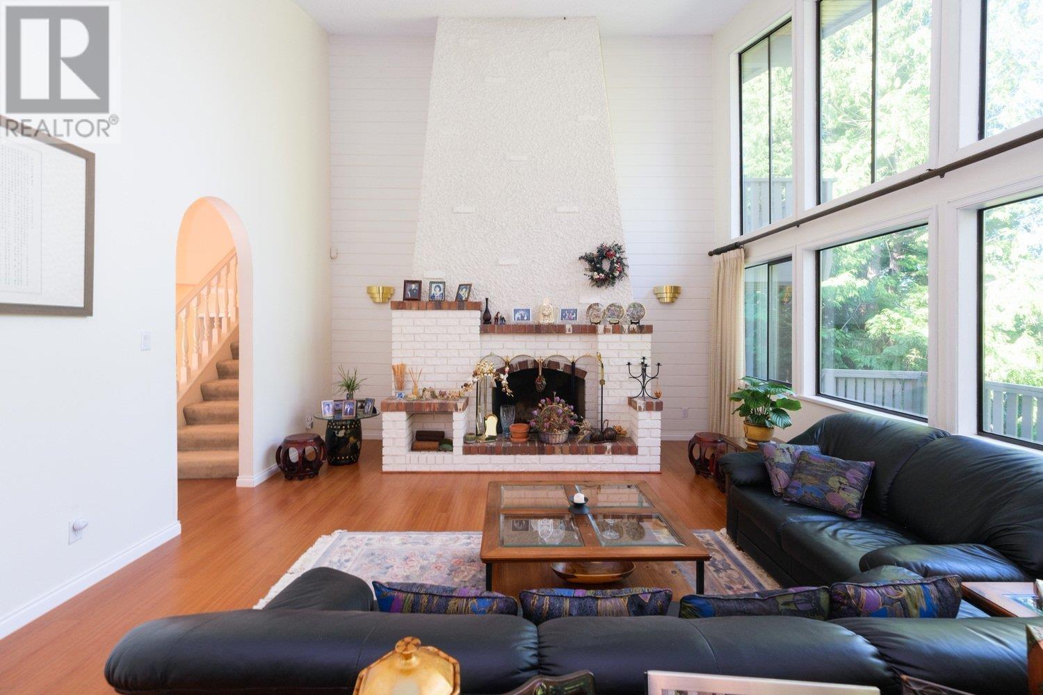 4631 Woodburn Place, West Vancouver, British Columbia  V7S 2W8 - Photo 5 - R2805833