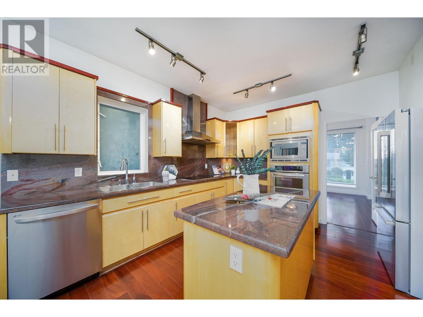 2175 Kings Avenue, West Vancouver, British Columbia  V7V 2B9 - Photo 12 - R2806853