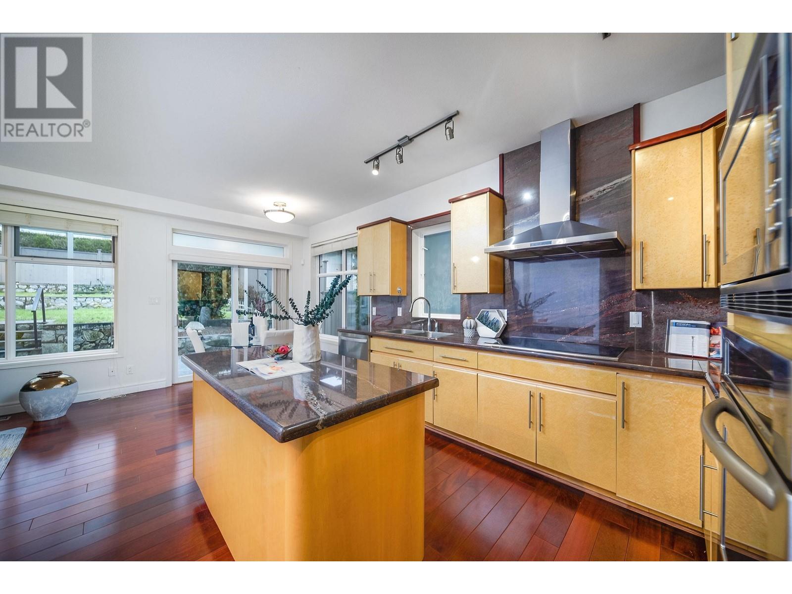 2175 Kings Avenue, West Vancouver, British Columbia  V7V 2B9 - Photo 13 - R2806853