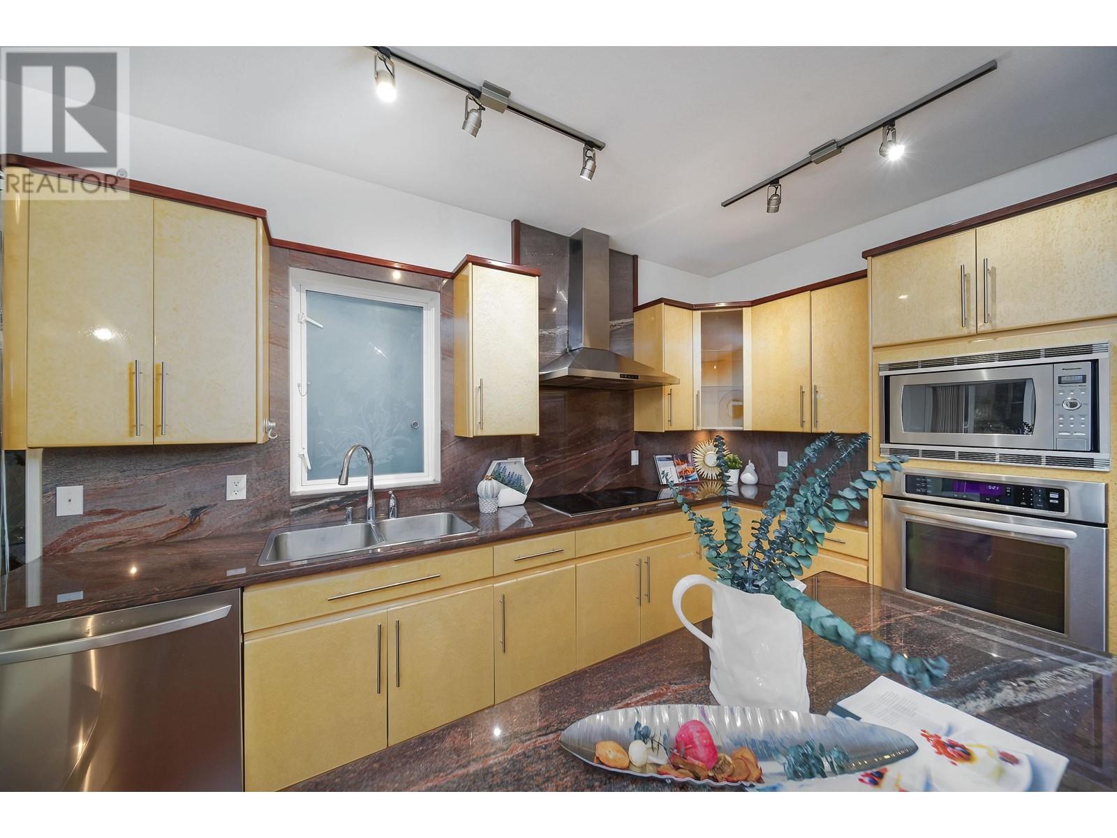 2175 Kings Avenue, West Vancouver, British Columbia  V7V 2B9 - Photo 15 - R2806853