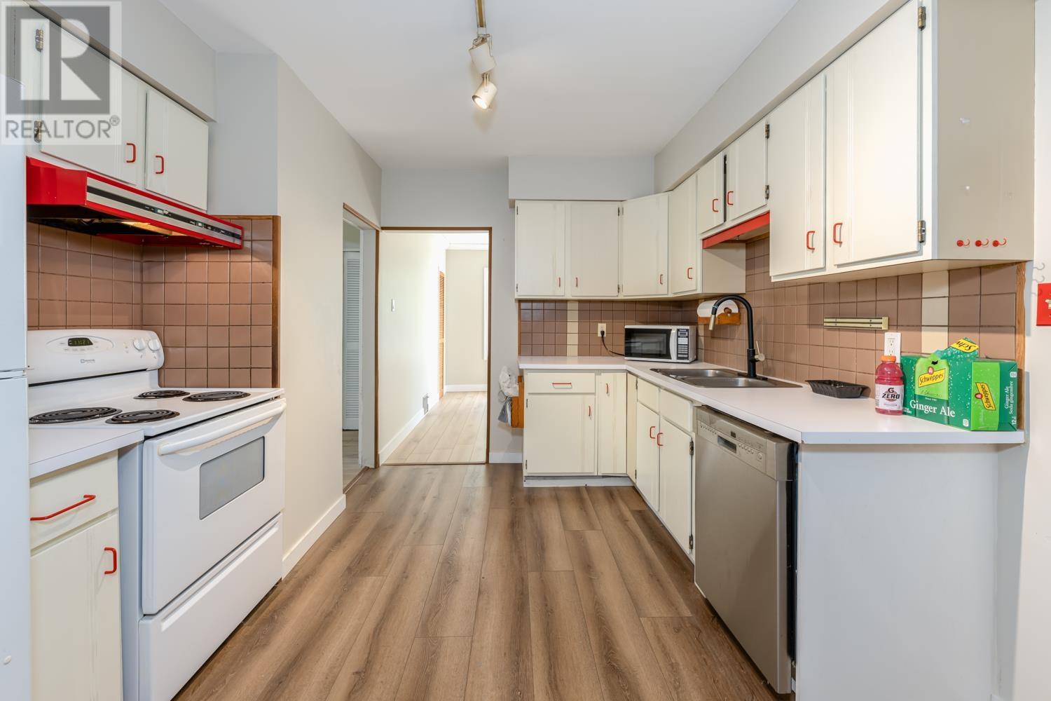 443 Wilson Street, New Westminster, British Columbia  V3L 3R7 - Photo 5 - R2806000