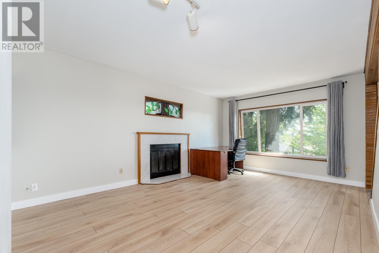 443 Wilson Street, New Westminster, British Columbia  V3L 3R7 - Photo 3 - R2806000