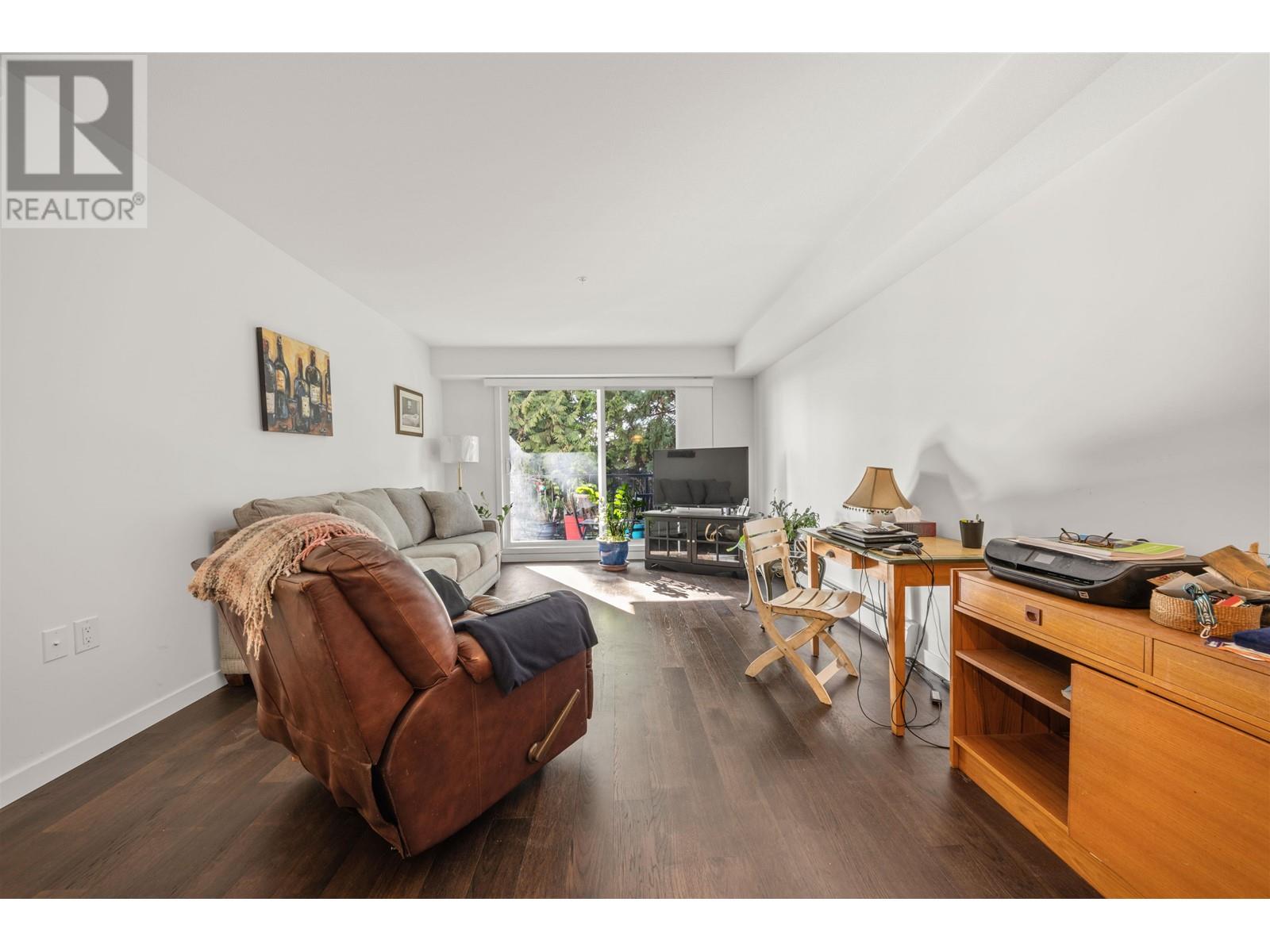 105 357 E 2nd Street, North Vancouver, British Columbia  V7L 1C6 - Photo 2 - R2782589