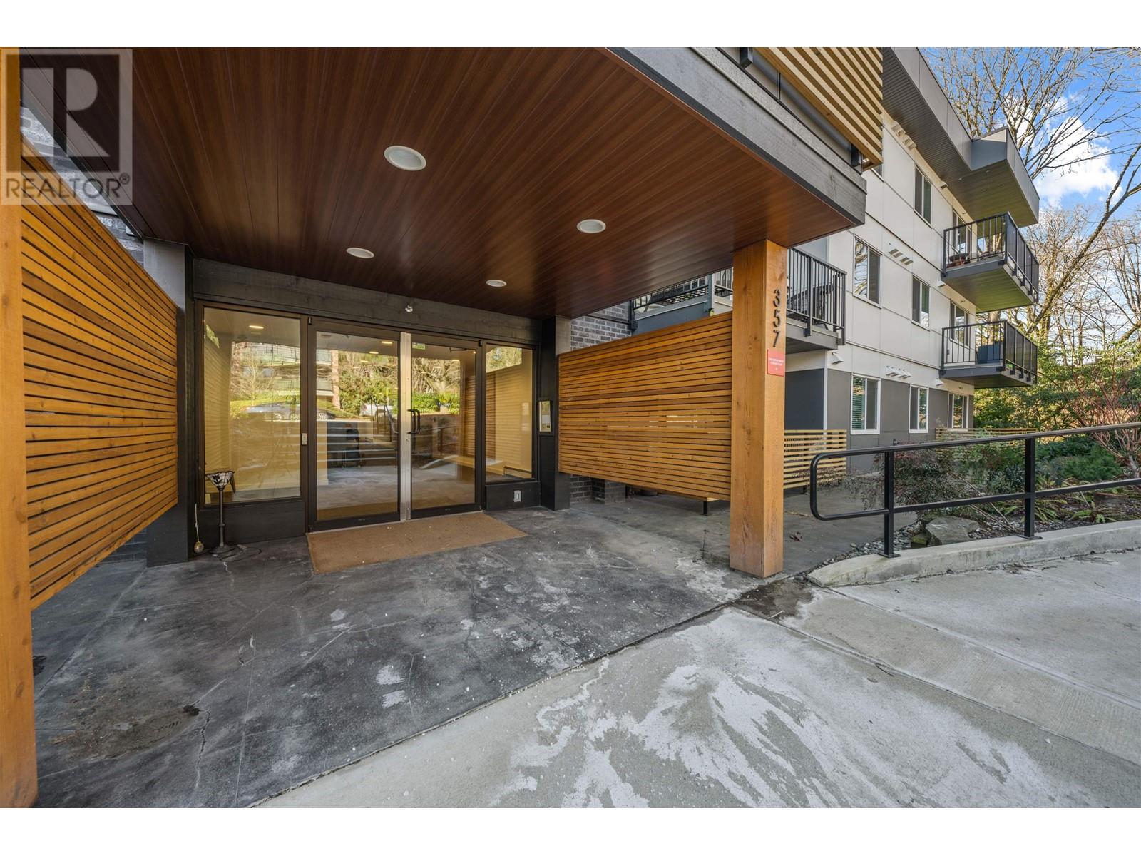 105 357 E 2ND STREET, north vancouver, British Columbia