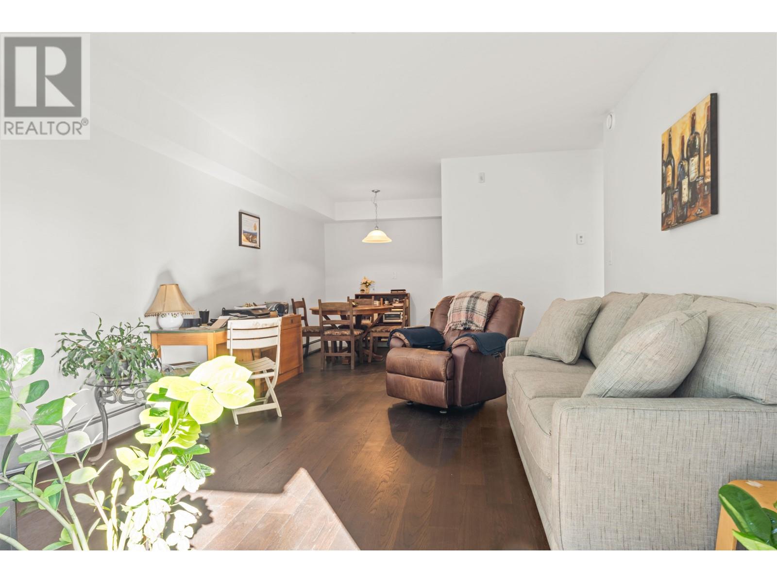 105 357 E 2nd Street, North Vancouver, British Columbia  V7L 1C6 - Photo 3 - R2782589