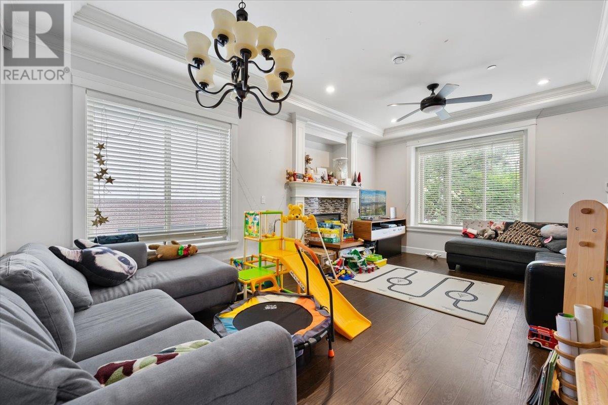 916 E 54th Avenue, Vancouver, British Columbia  V5X 1L7 - Photo 7 - R2807003