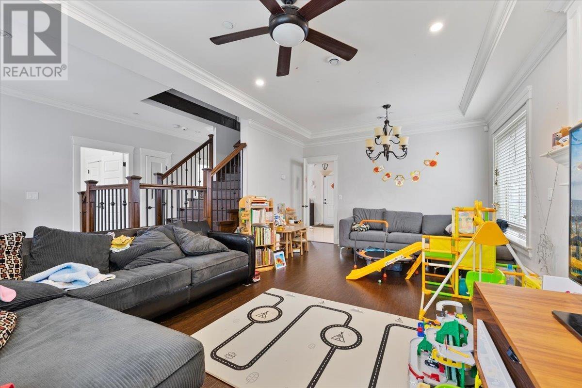 916 E 54th Avenue, Vancouver, British Columbia  V5X 1L7 - Photo 8 - R2807003