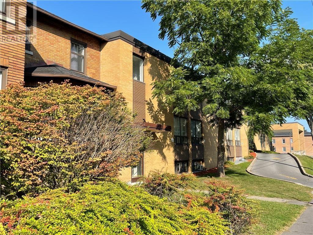 439 Second Street E, Cornwall, Ontario  K6H 1Z2 - Photo 3 - 1356249