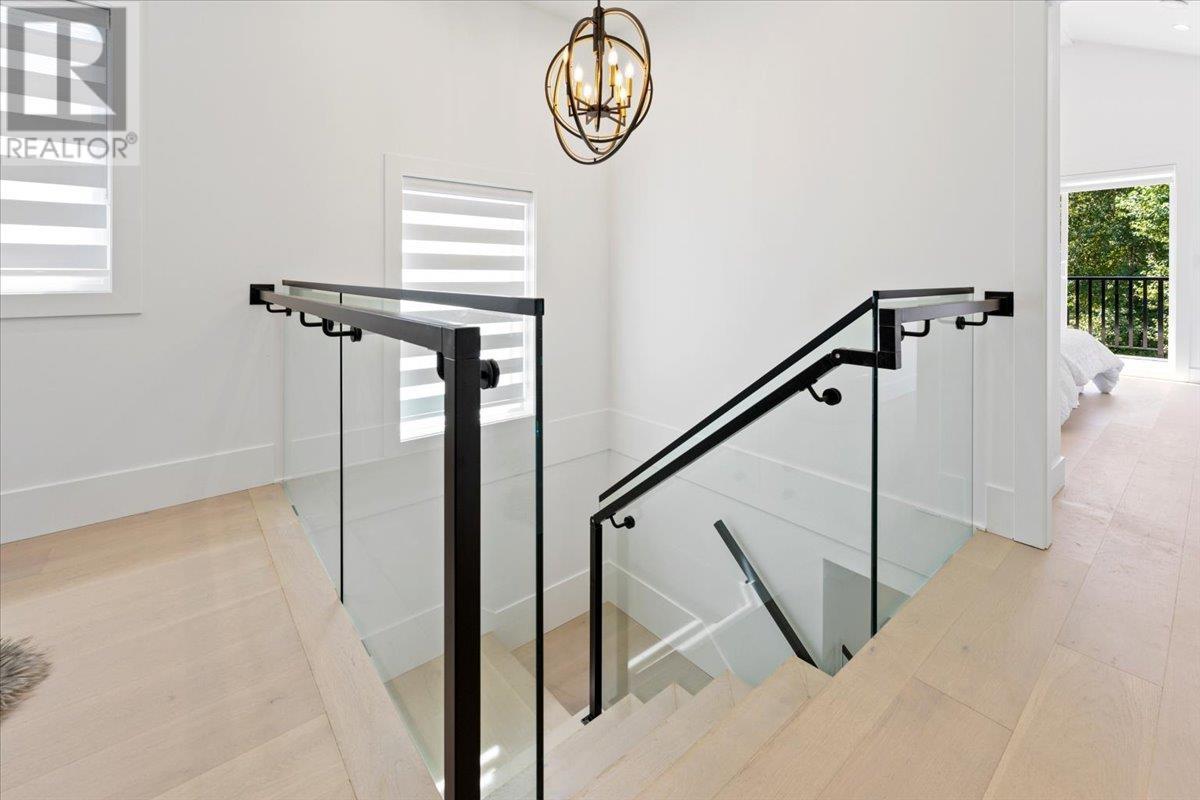 221 Mabel Street, New Westminster, British Columbia  V3M 5A8 - Photo 14 - R2807016