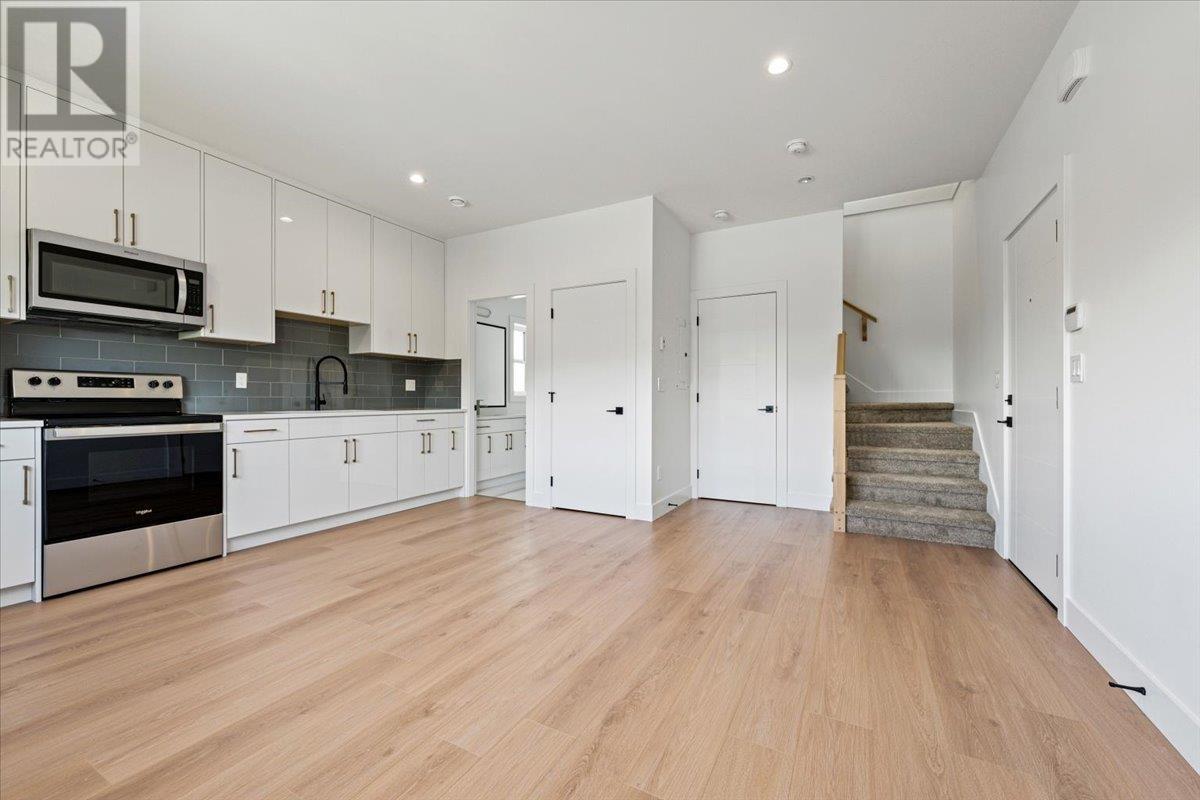 221 Mabel Street, New Westminster, British Columbia  V3M 5A8 - Photo 26 - R2807016