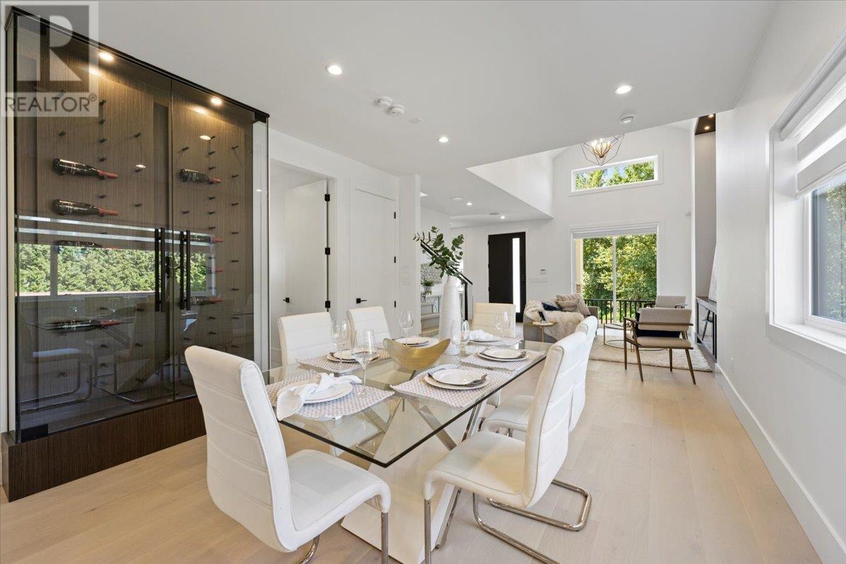 221 Mabel Street, New Westminster, British Columbia  V3M 5A8 - Photo 12 - R2807016