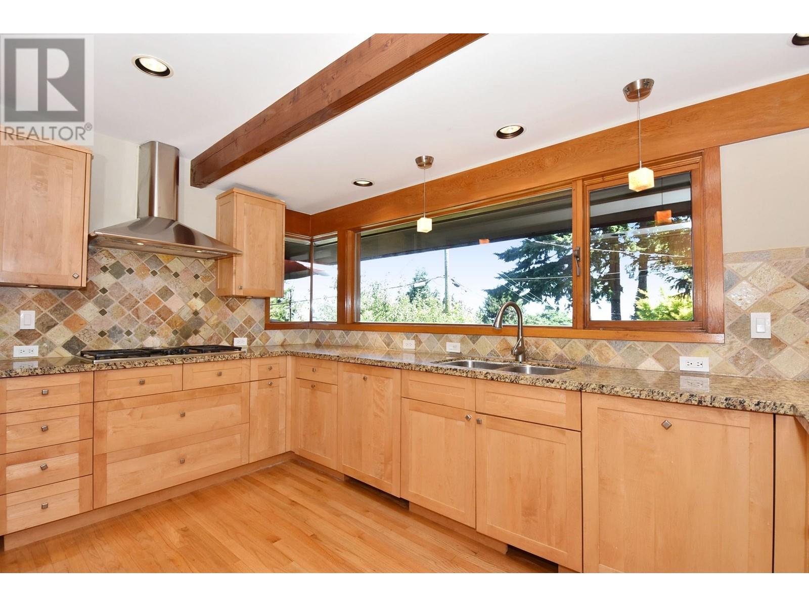 4635 Drummond Drive, Vancouver, British Columbia  V6R 1E8 - Photo 7 - R2807104