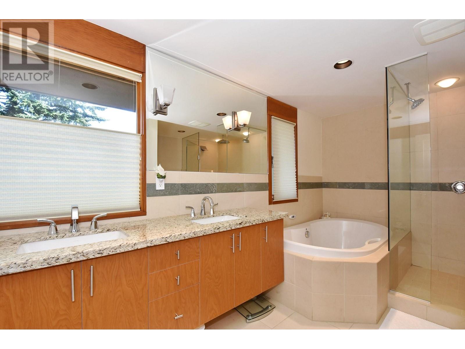 4635 Drummond Drive, Vancouver, British Columbia  V6R 1E8 - Photo 15 - R2807104