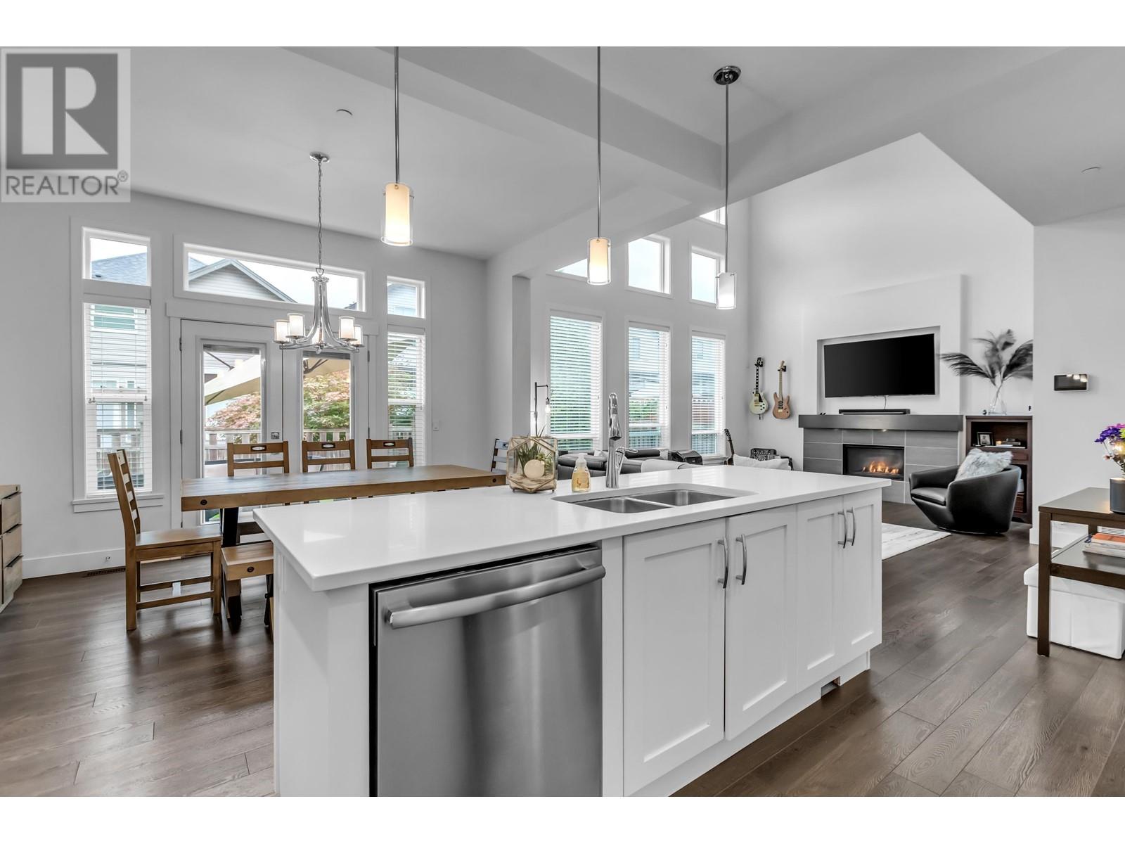 11124 239 Street, Maple Ridge, British Columbia  V2W 0H7 - Photo 12 - R2806994
