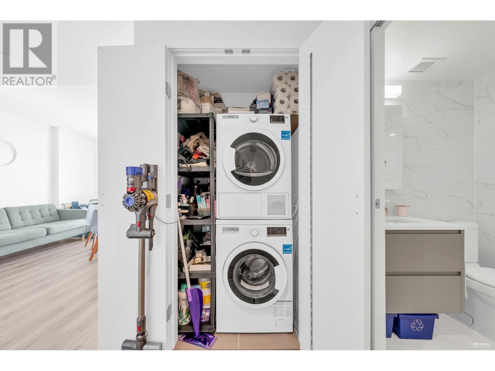 801 8188 Fraser Street, Vancouver, British Columbia  V5X 0J8 - Photo 12 - R2806658