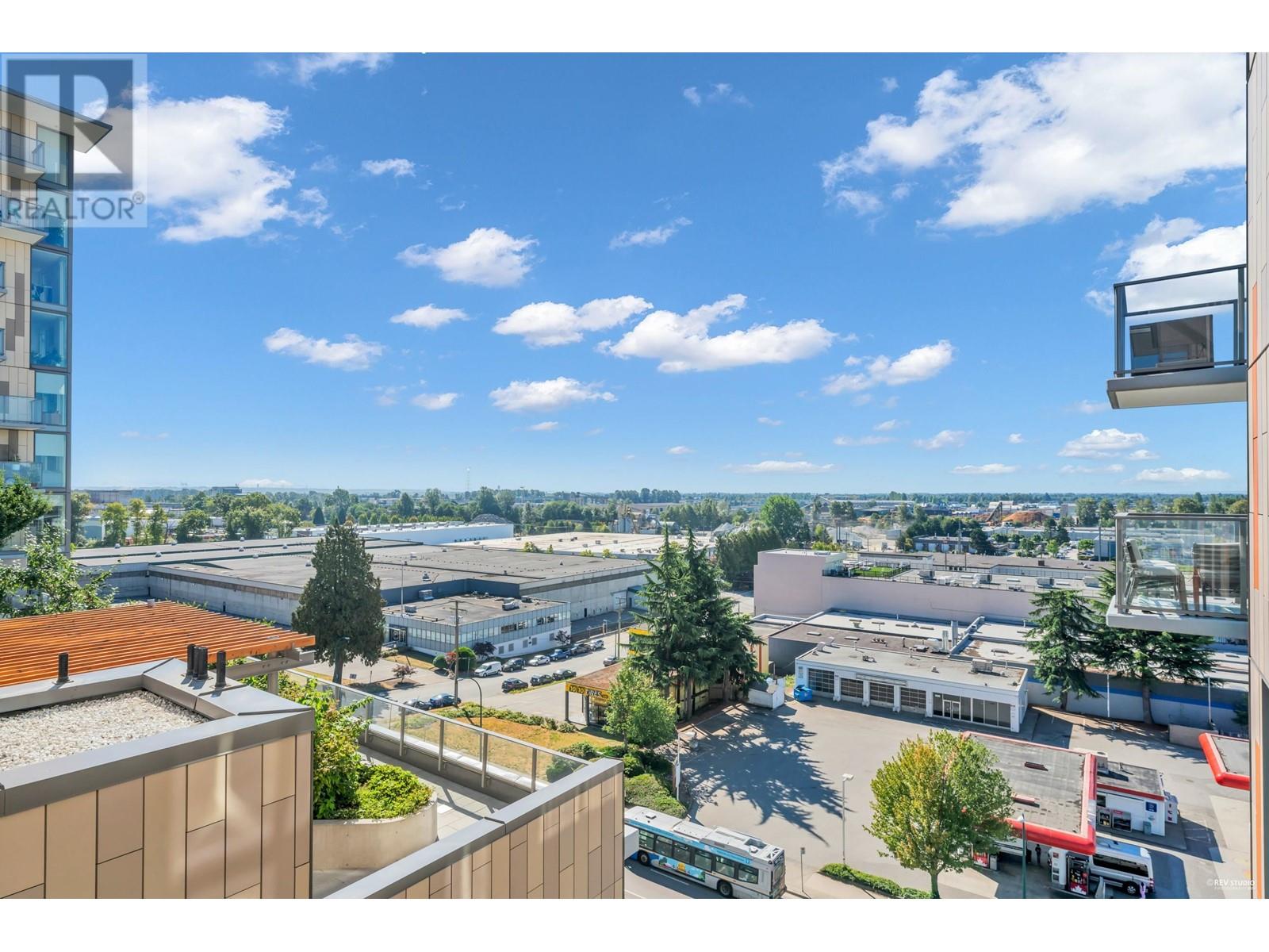 801 8188 Fraser Street, Vancouver, British Columbia  V5X 0J8 - Photo 1 - R2806658