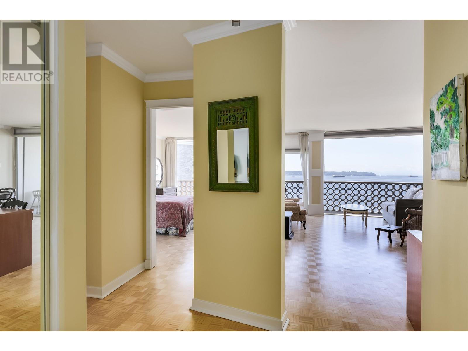 804 2135 Argyle Avenue, West Vancouver, British Columbia  V7V 1A5 - Photo 10 - R2807137