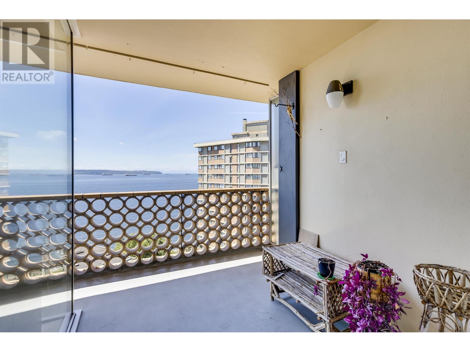 804 2135 Argyle Avenue, West Vancouver, British Columbia  V7V 1A5 - Photo 15 - R2807137