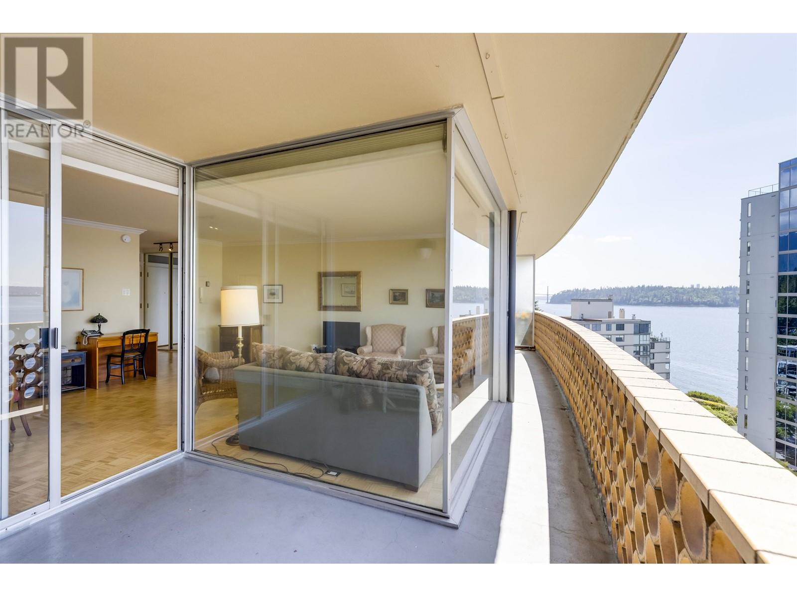 804 2135 Argyle Avenue, West Vancouver, British Columbia  V7V 1A5 - Photo 18 - R2807137