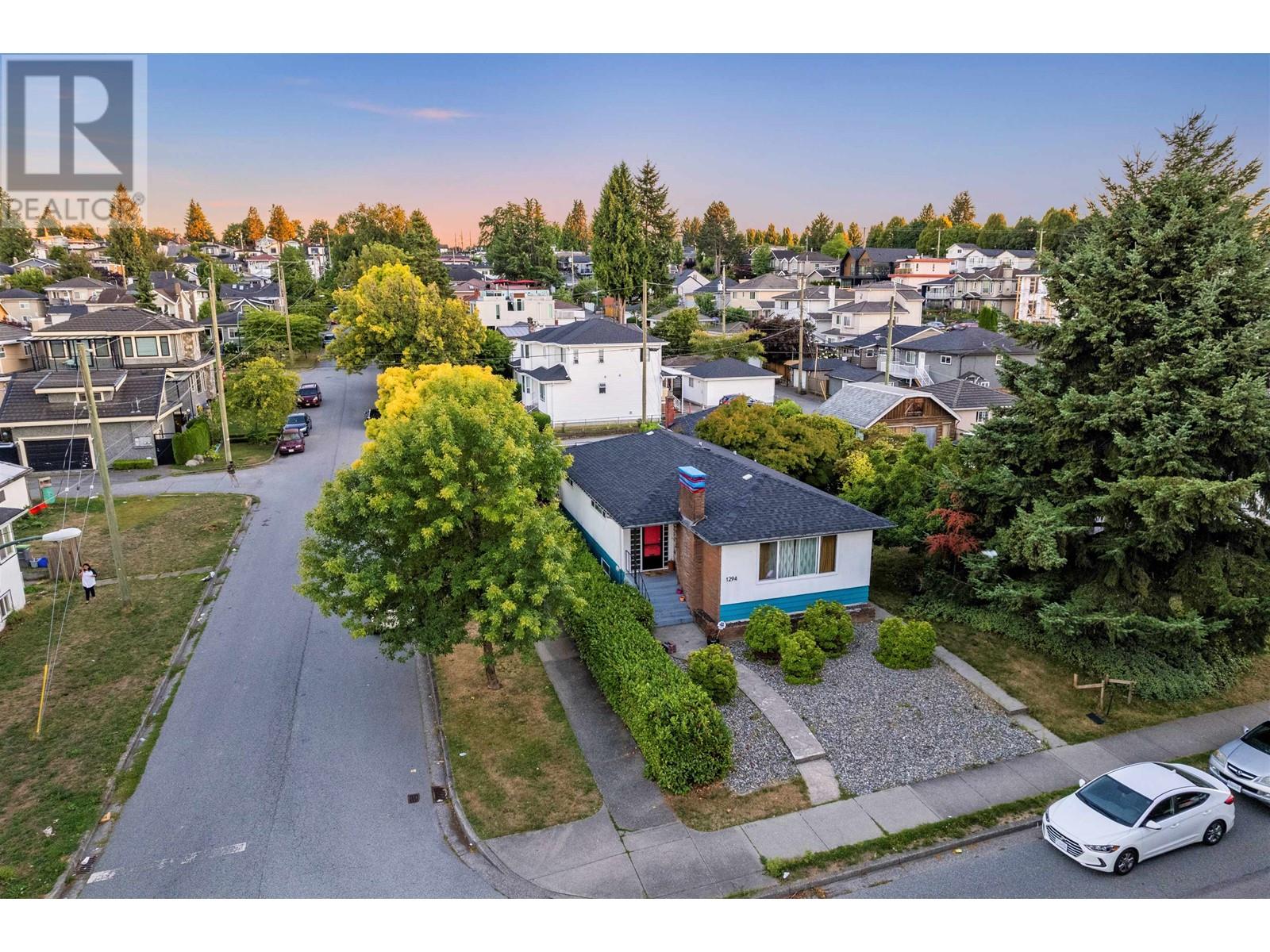 1294 E 33rd Avenue, Vancouver, British Columbia  V5V 3B6 - Photo 4 - R2806241