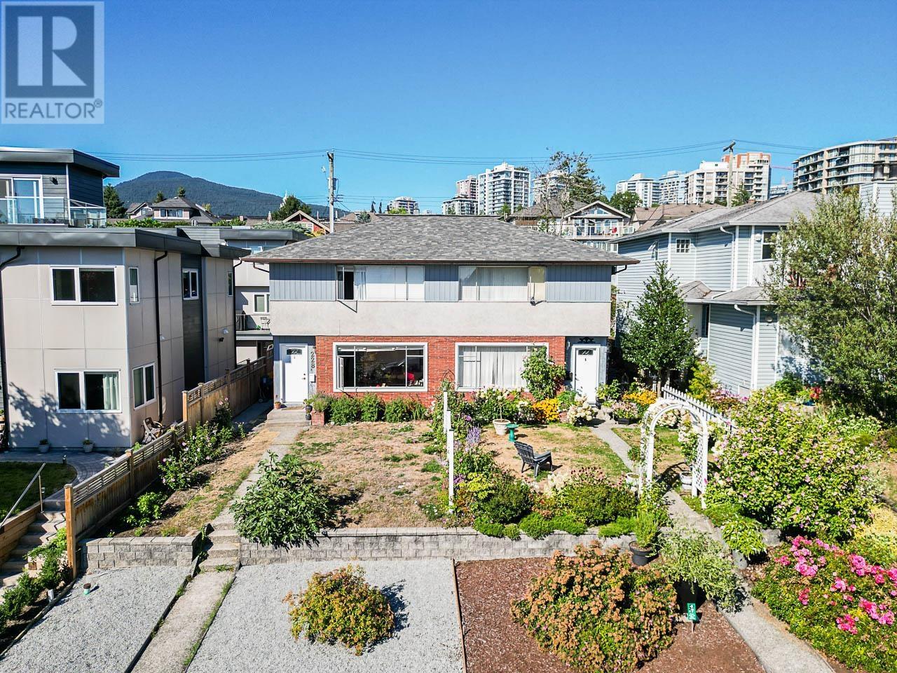 226-228 W 5th Street, North Vancouver, British Columbia  V7M 1K1 - Photo 24 - R2807179