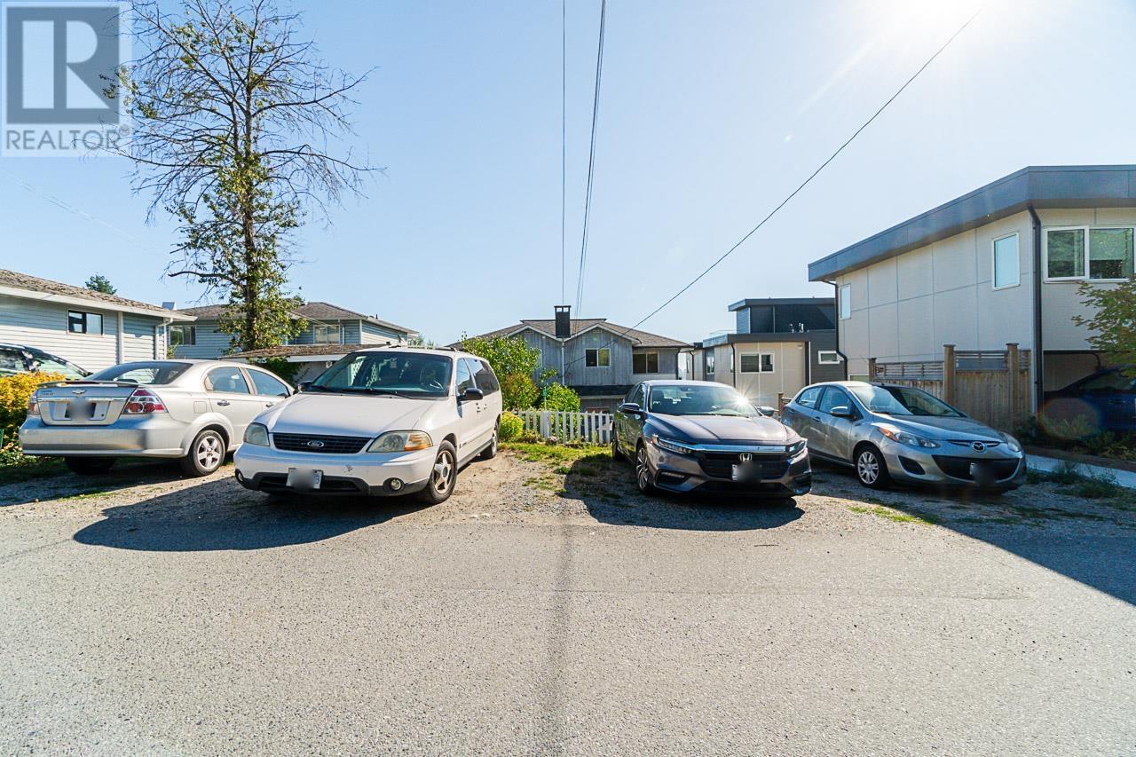 226-228 W 5th Street, North Vancouver, British Columbia  V7M 1K1 - Photo 20 - R2807179