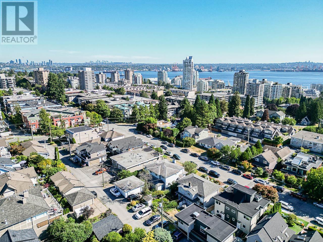 226-228 W 5th Street, North Vancouver, British Columbia  V7M 1K1 - Photo 25 - R2807179