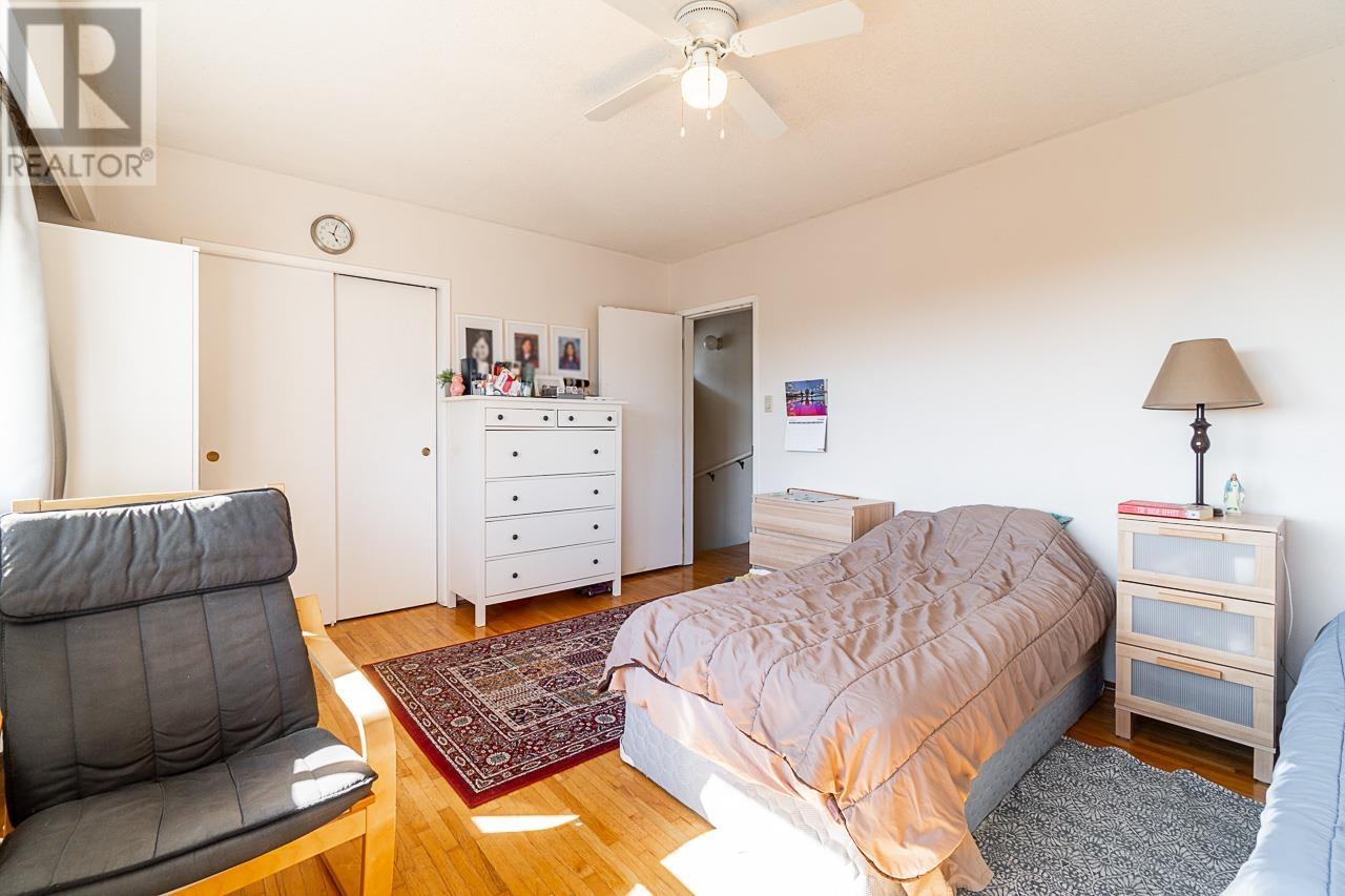 226-228 W 5th Street, North Vancouver, British Columbia  V7M 1K1 - Photo 11 - R2807179