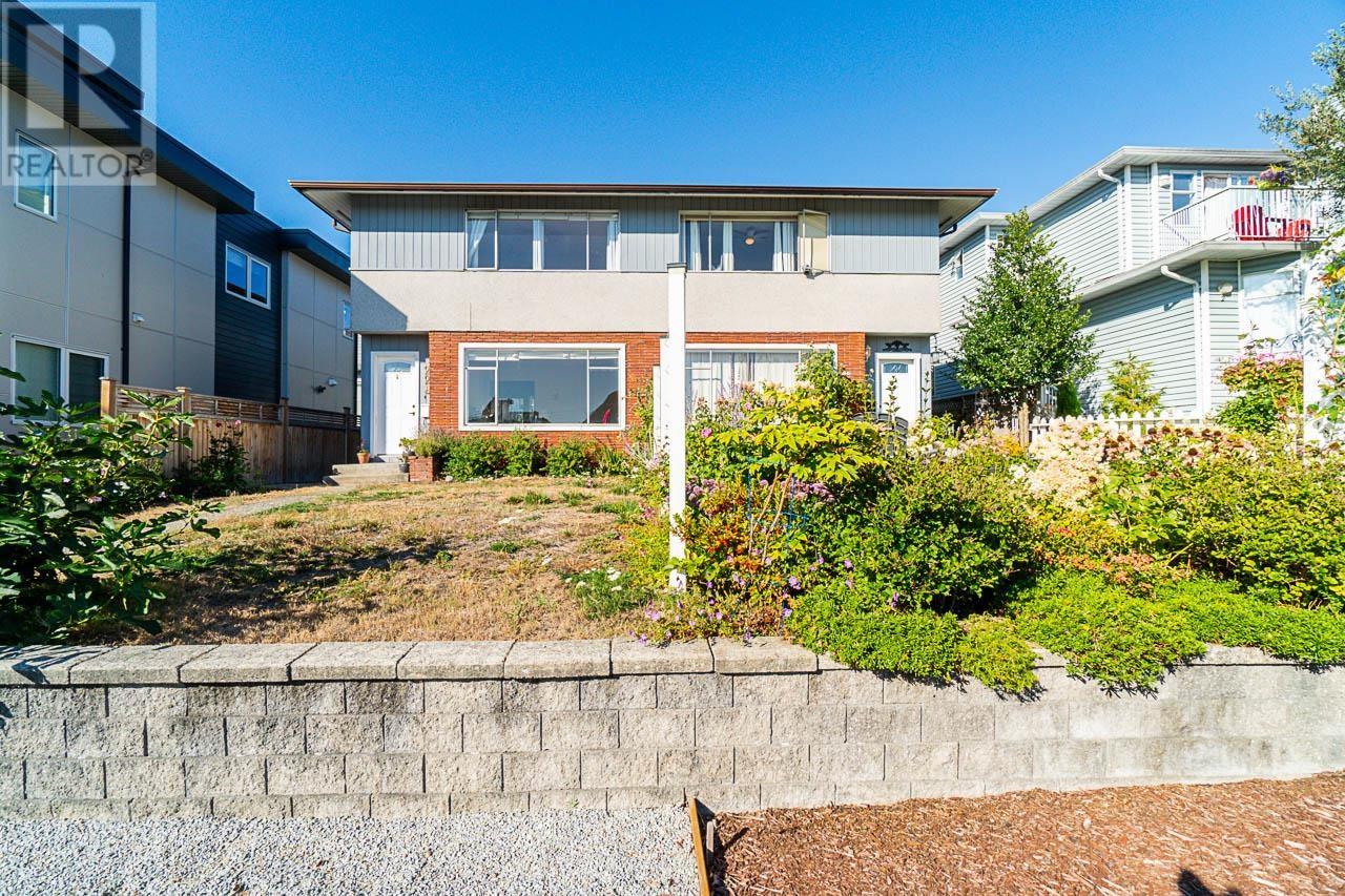 226-228 W 5th Street, North Vancouver, British Columbia  V7M 1K1 - Photo 2 - R2807179