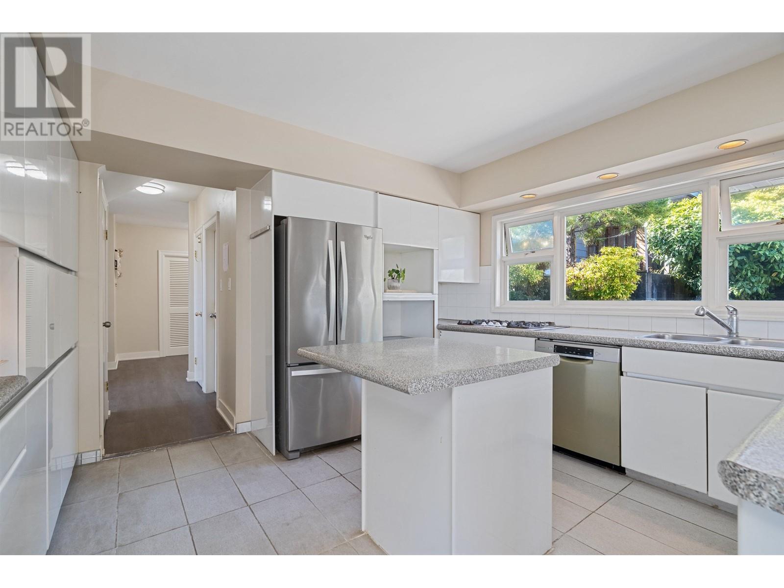 4625 Puget Drive, Vancouver, British Columbia  V6L 2V9 - Photo 14 - R2807244