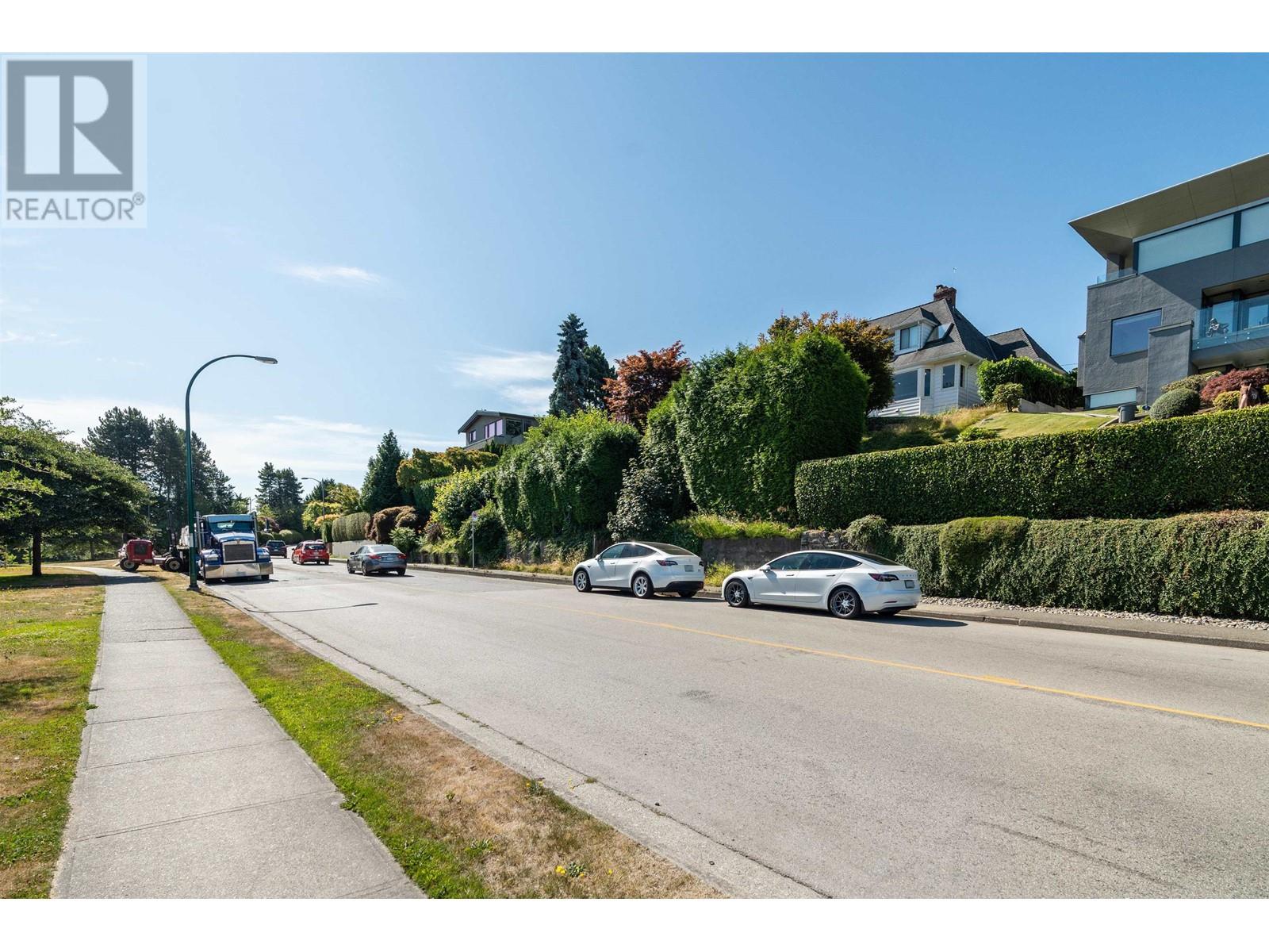 4625 Puget Drive, Vancouver, British Columbia  V6L 2V9 - Photo 35 - R2807244