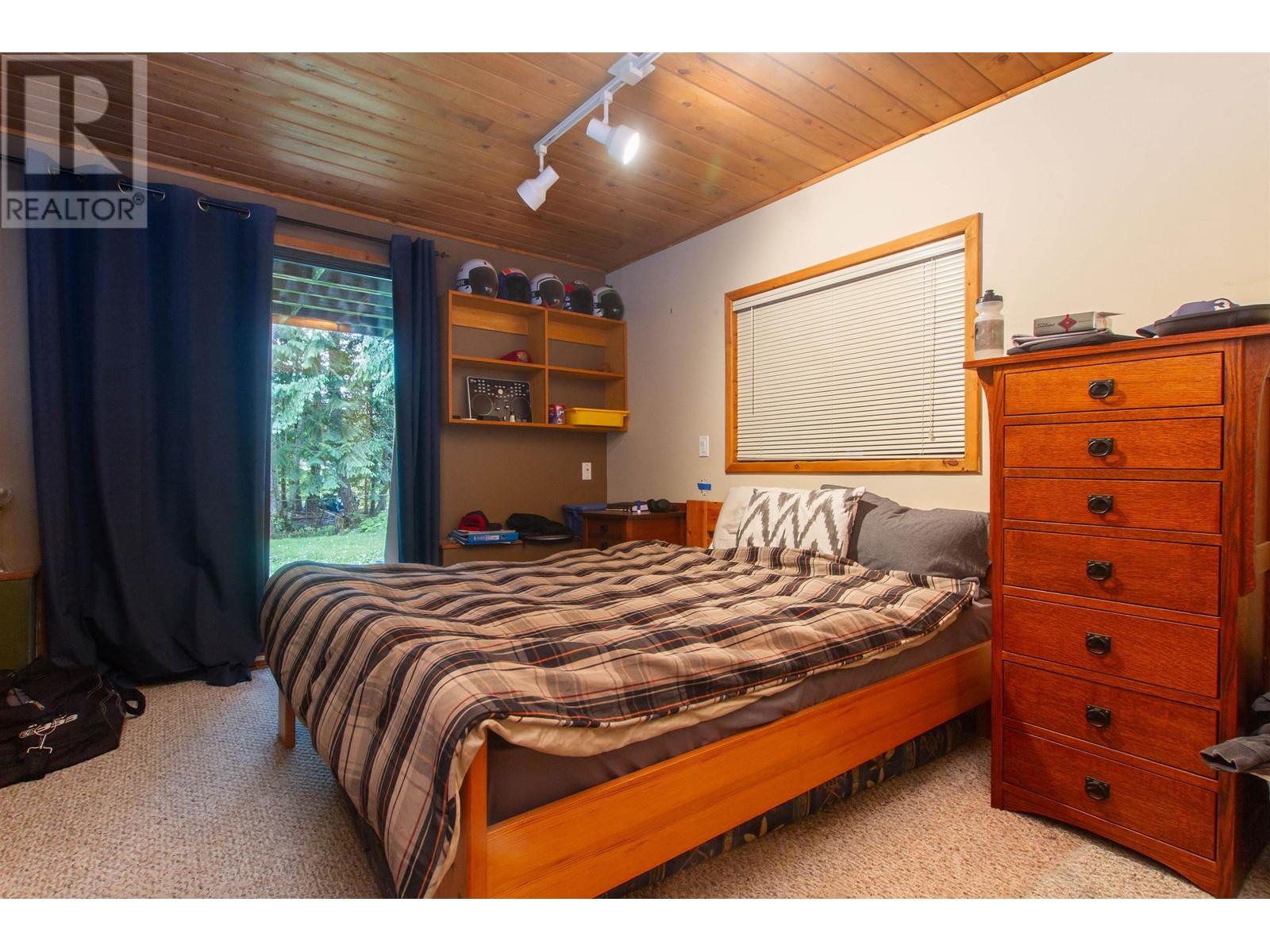 8228 Alpine Way, Whistler, British Columbia  V8E 0G2 - Photo 14 - R2807293