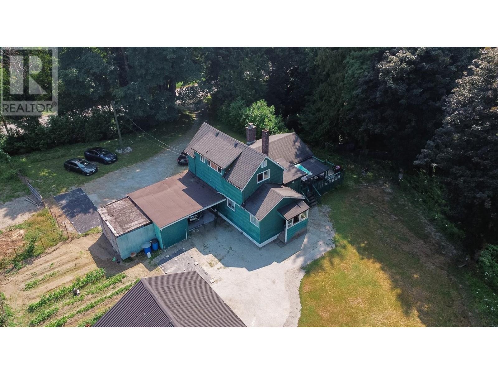 27407 112 Avenue, Maple Ridge, British Columbia  V2W 1Y7 - Photo 2 - R2796948