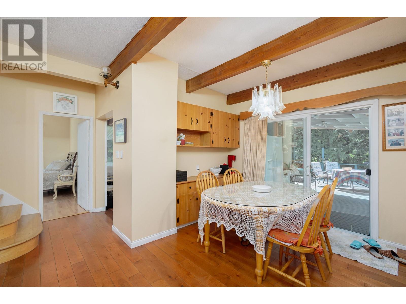 27407 112 Avenue, Maple Ridge, British Columbia  V2W 1Y7 - Photo 11 - R2796948