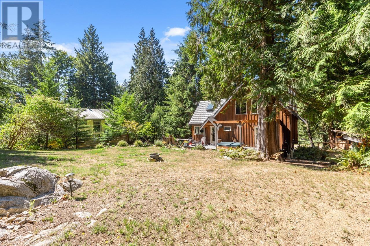 492 Shawanabe Road, Gambier Island, British Columbia  V0N 1V0 - Photo 12 - R2807408
