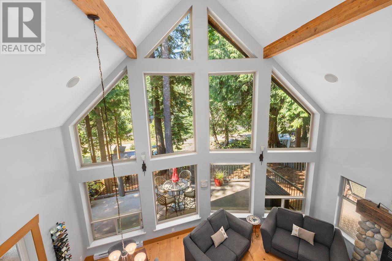 492 Shawanabe Road, Gambier Island, British Columbia  V0N 1V0 - Photo 2 - R2807408