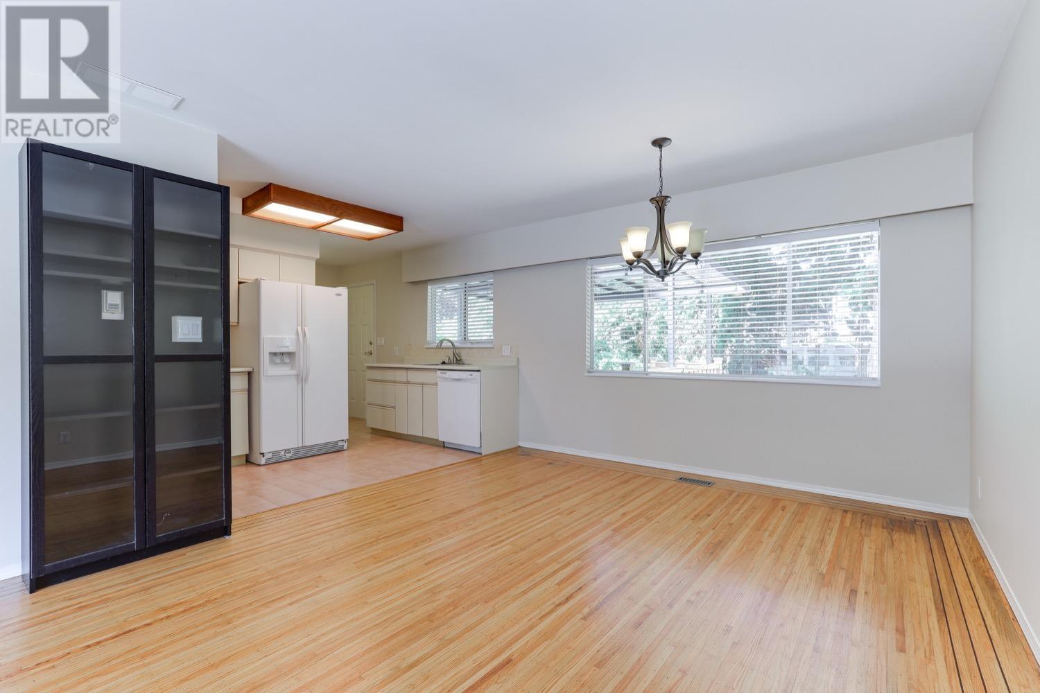 5857 16 Avenue, Delta, British Columbia  V4L 1G8 - Photo 14 - R2807376
