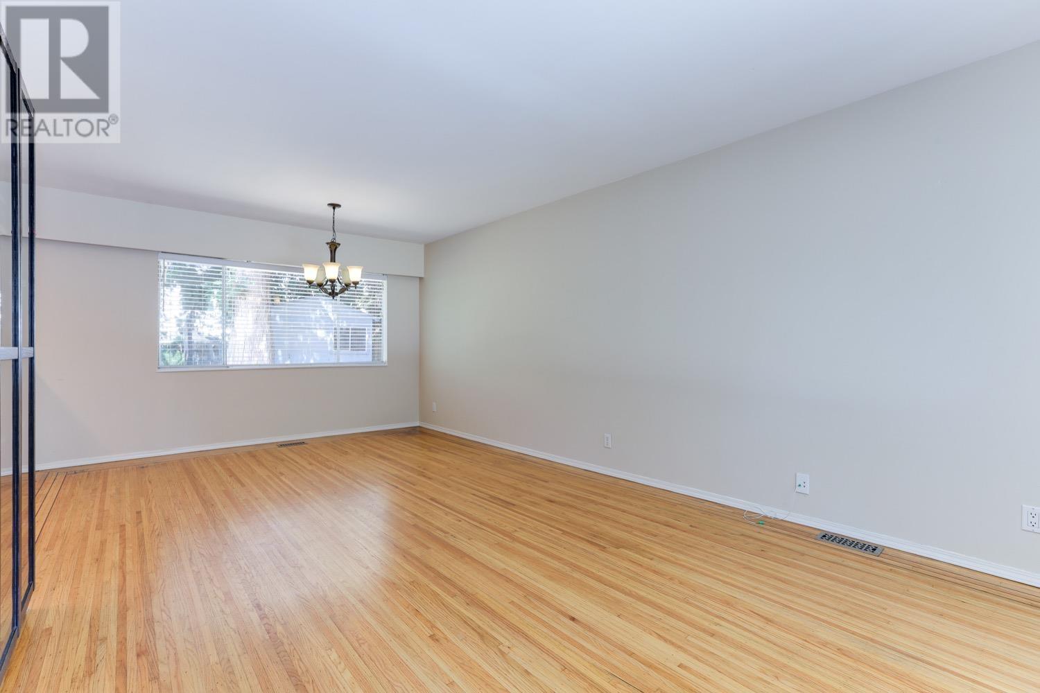 5857 16 Avenue, Delta, British Columbia  V4L 1G8 - Photo 7 - R2807376