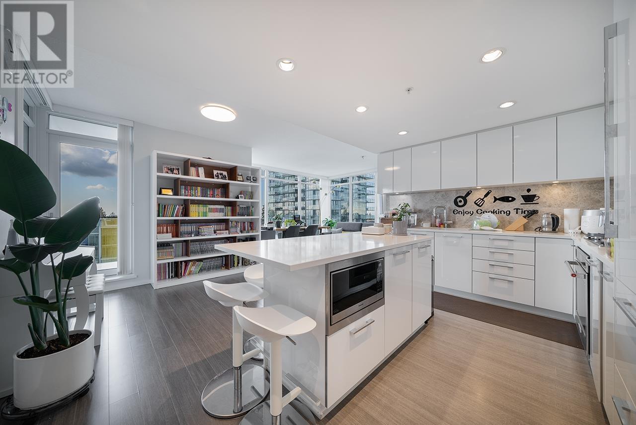 601 6700 Dunblane Avenue, Burnaby, British Columbia  V5H 0J3 - Photo 5 - R2807549