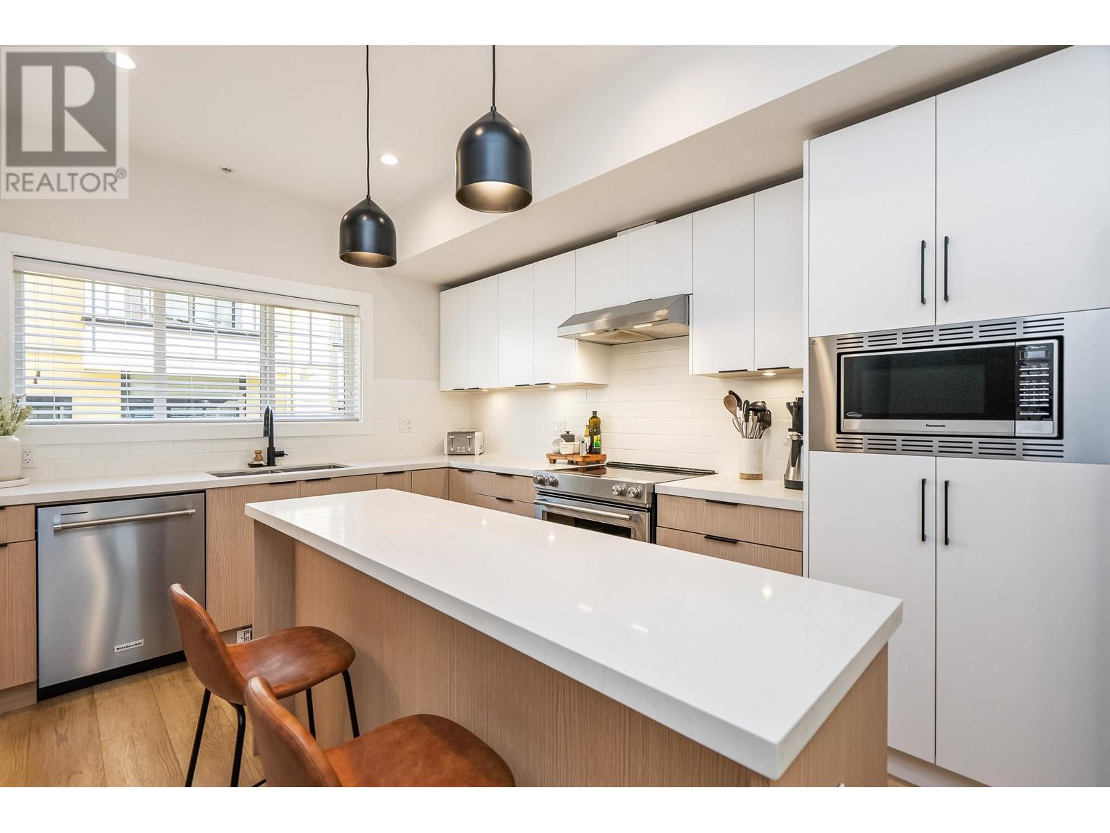 217 80 Elgin Street, Port Moody, British Columbia  V3H 0M6 - Photo 10 - R2807439