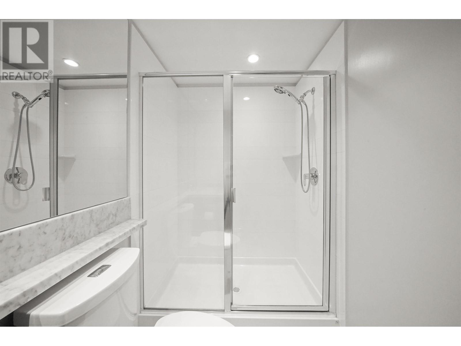 2008 3093 Windsor Gate, Coquitlam, British Columbia  V3B 0N2 - Photo 21 - R2807587