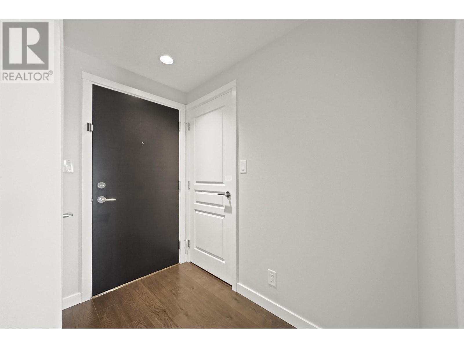 2008 3093 Windsor Gate, Coquitlam, British Columbia  V3B 0N2 - Photo 23 - R2807587