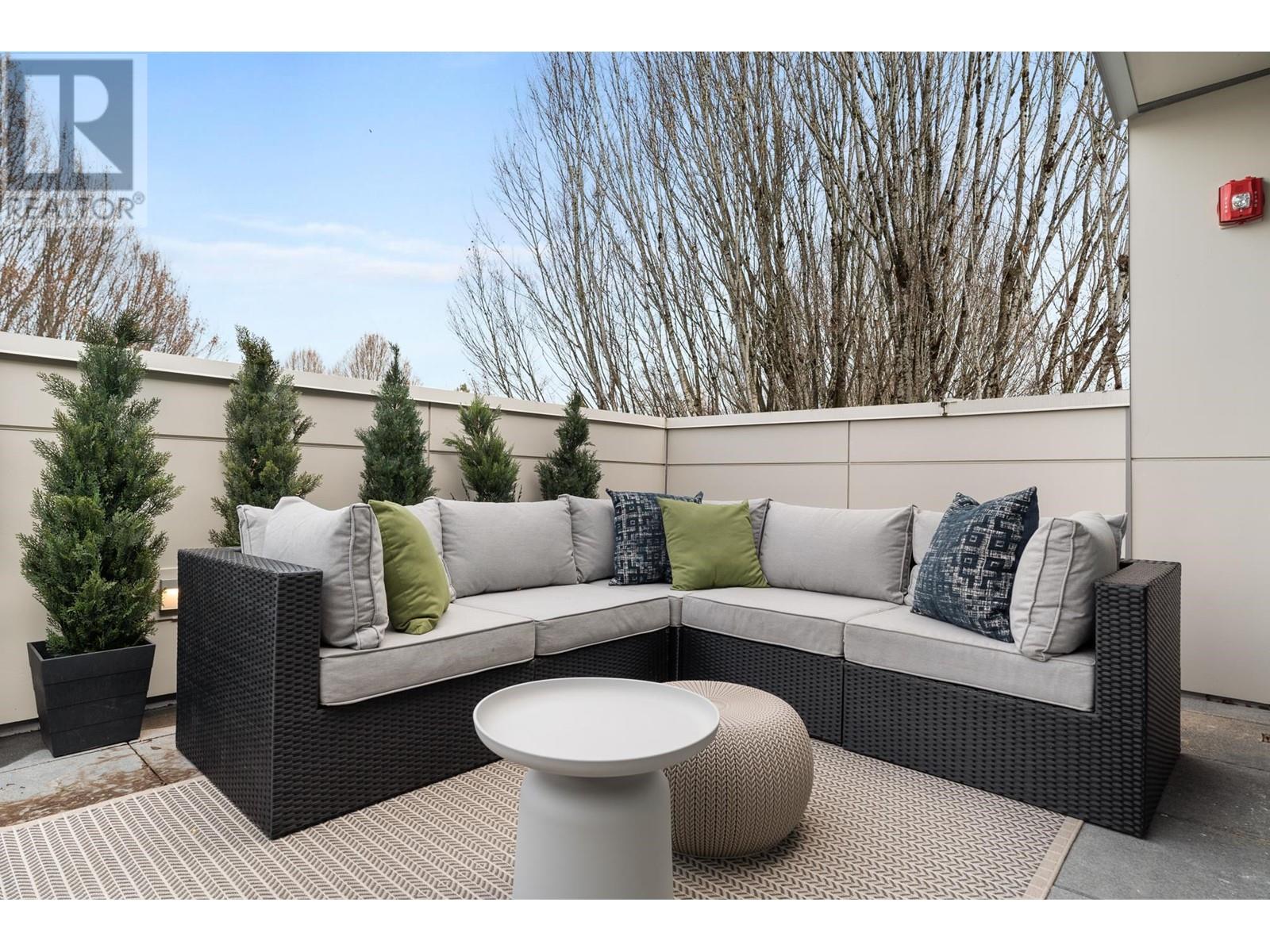 5 6 W 17TH AVENUE, vancouver, British Columbia