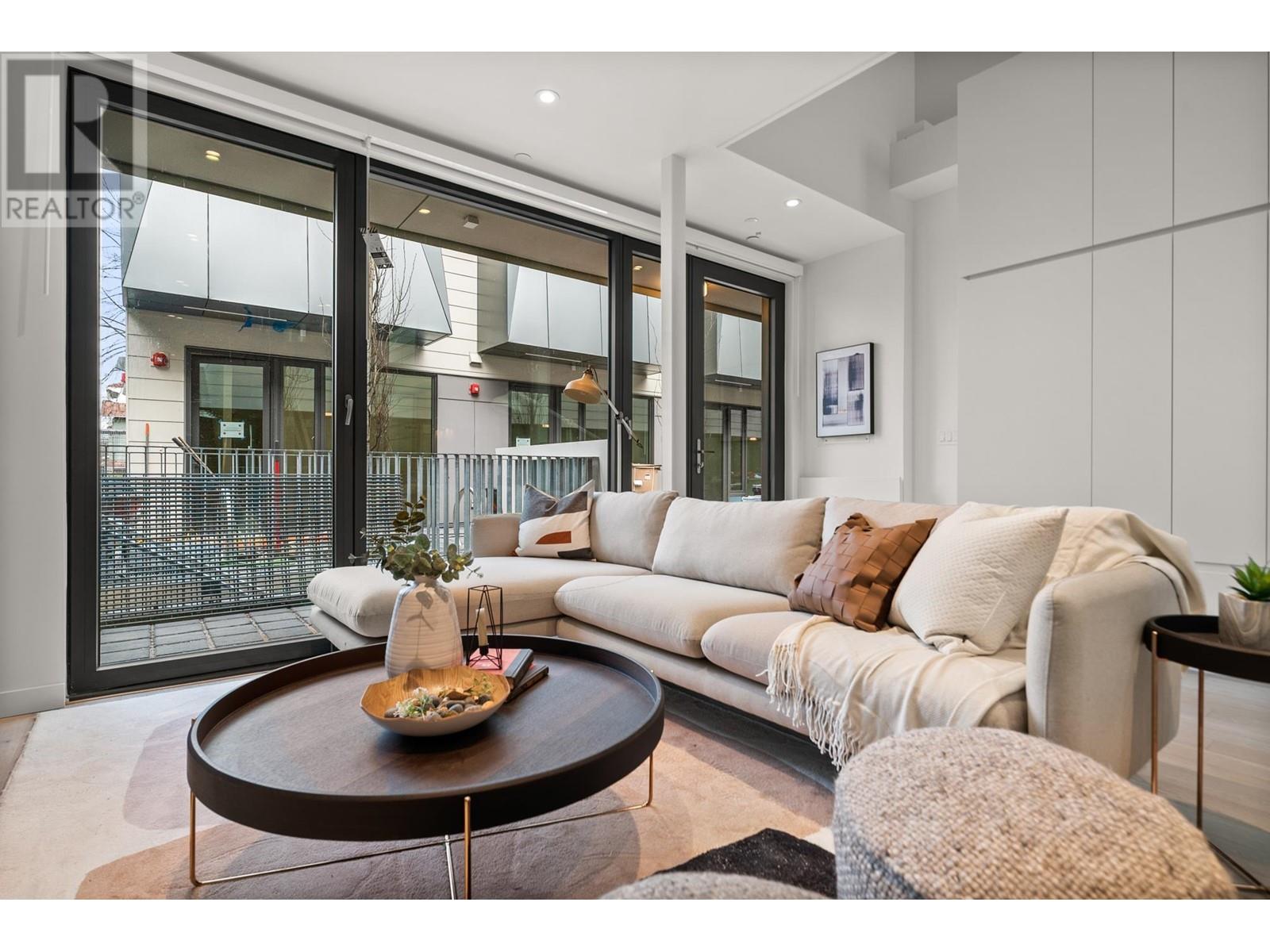 8 8 W 17th Avenue, Vancouver, British Columbia  V5Y 1Z4 - Photo 8 - R2807615